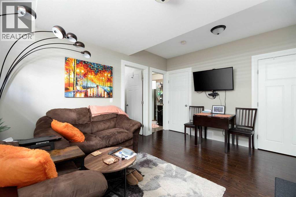 116 Dakin Drive - 43