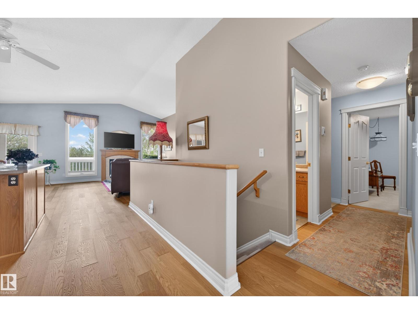 102 BRIDGEVIEW DR — photo 11