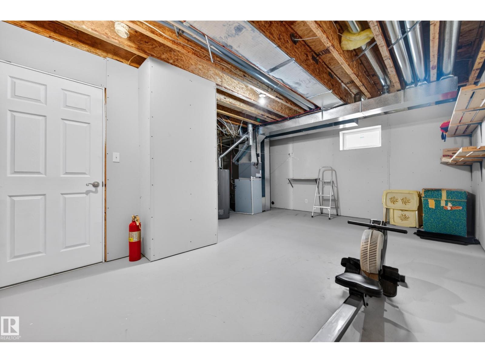 102 BRIDGEVIEW DR — photo 48