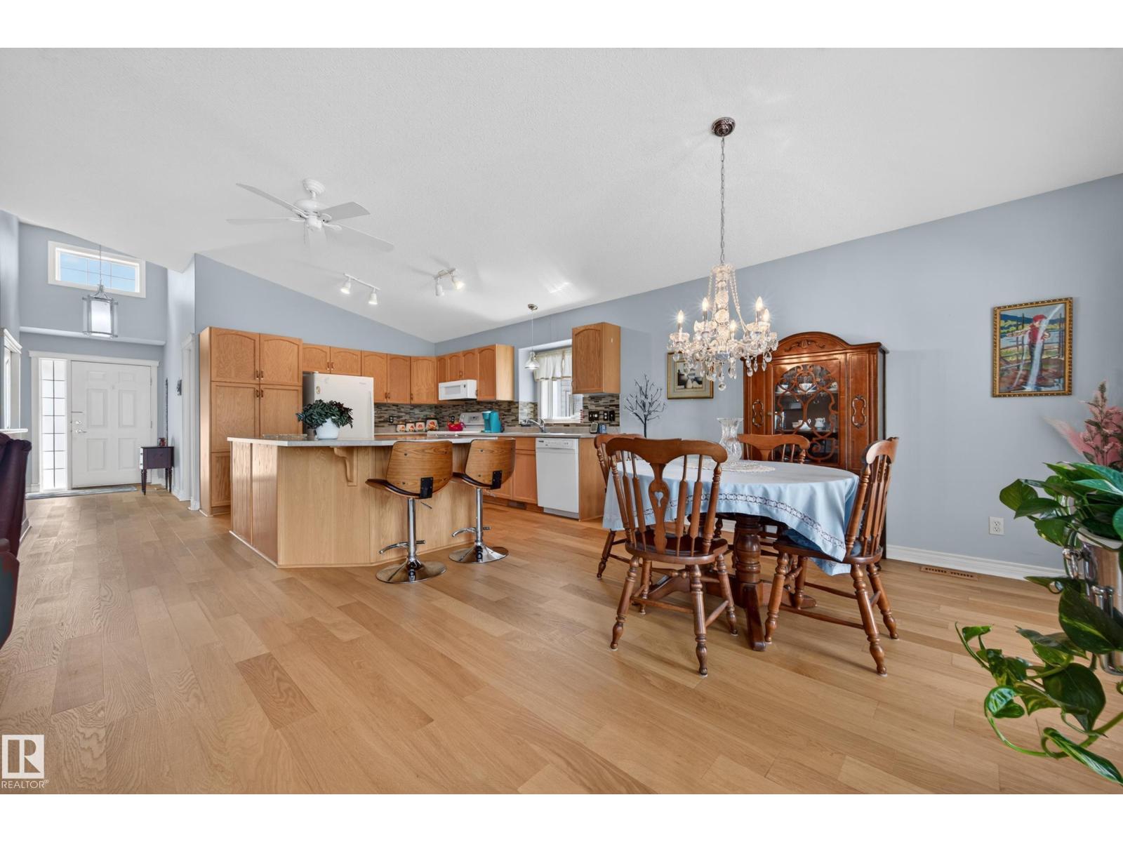102 BRIDGEVIEW DR — photo 23