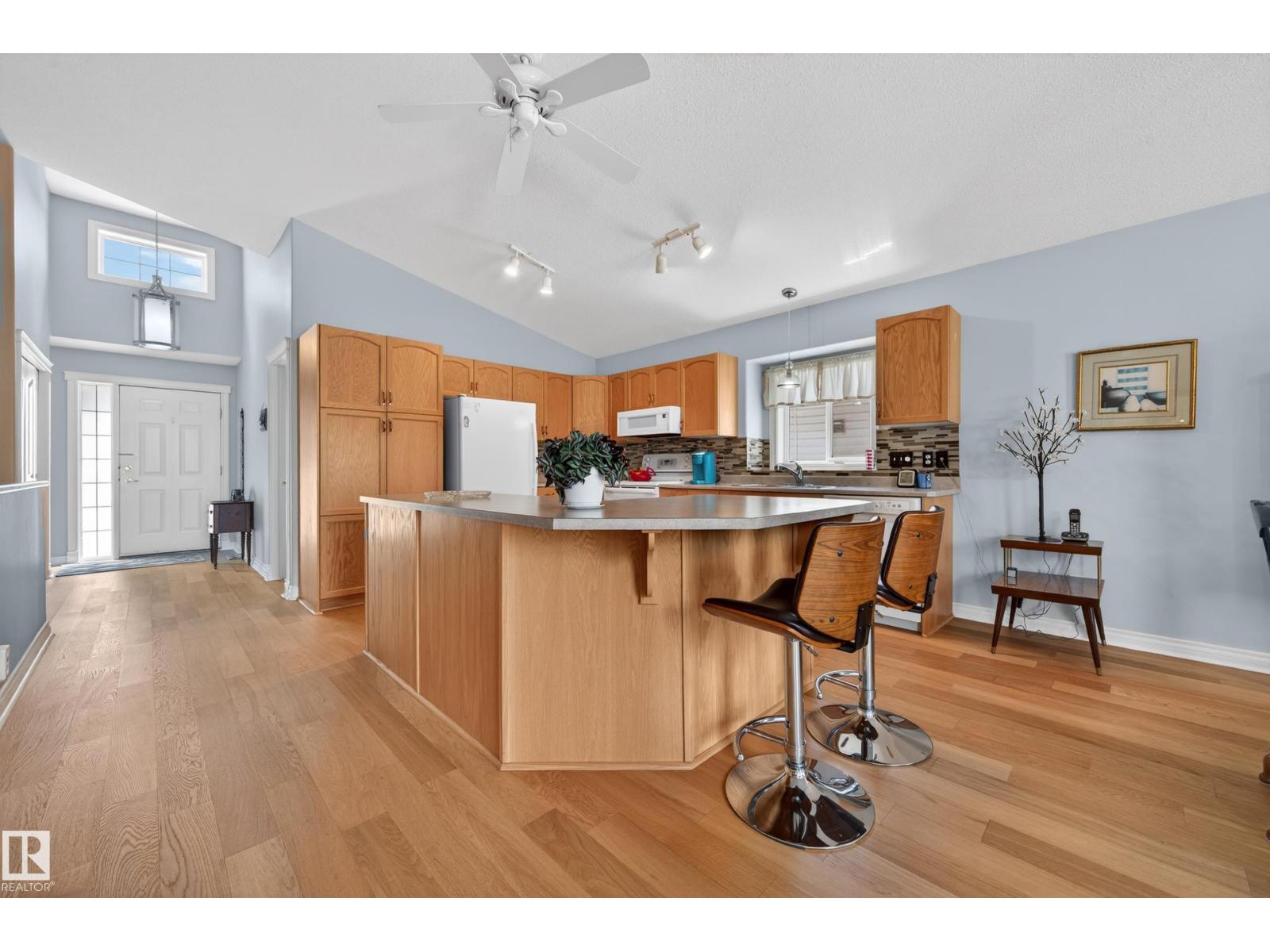 102 BRIDGEVIEW DR — photo 13