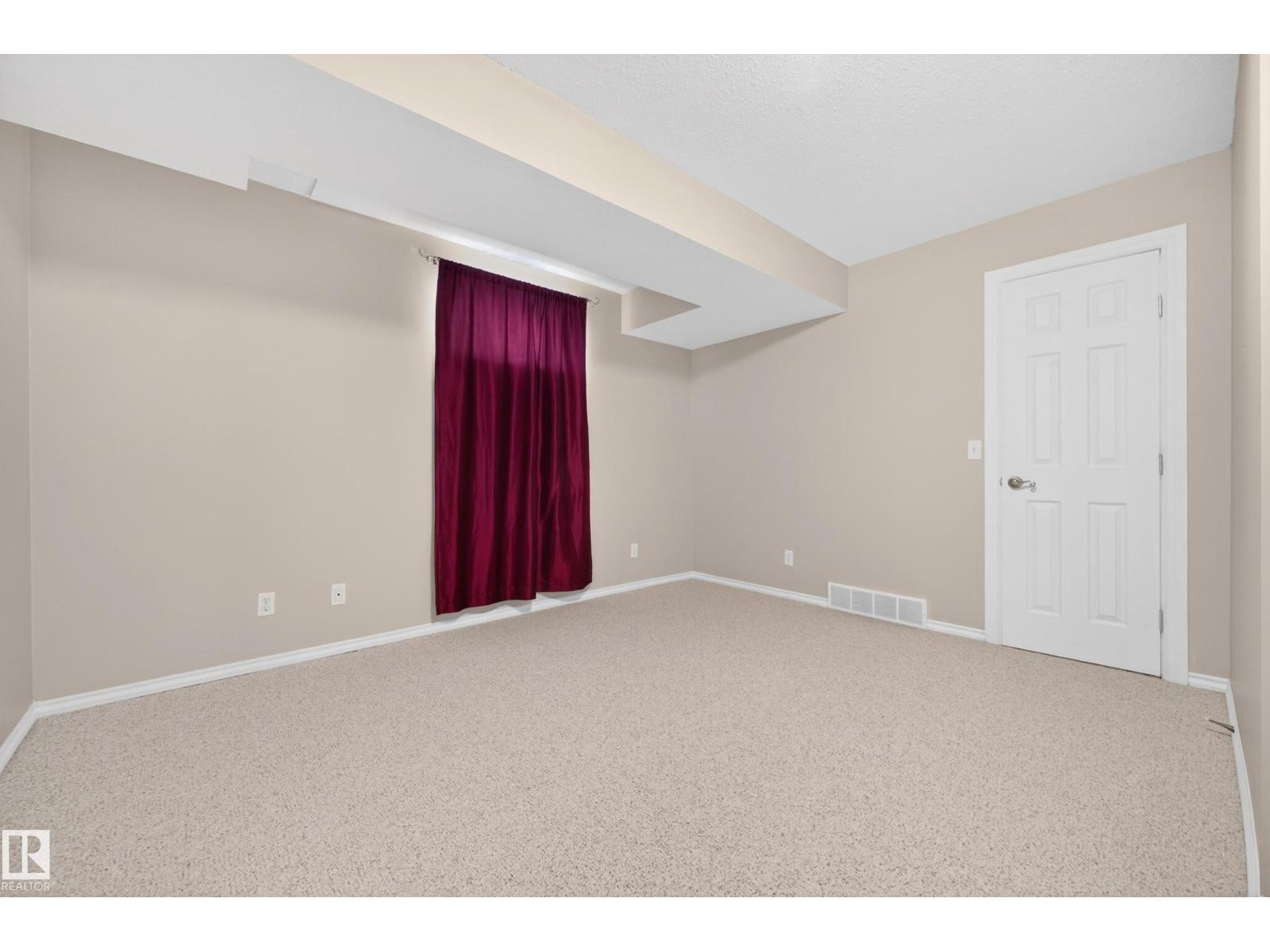 102 BRIDGEVIEW DR — photo 45