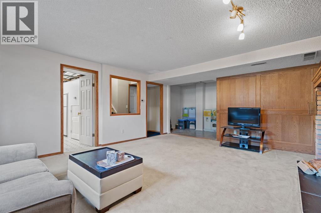 133 Carr Crescent - 28