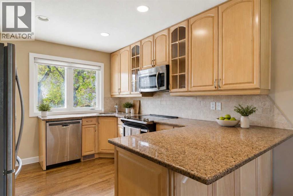 1211 Rosehill Drive NW - 4
