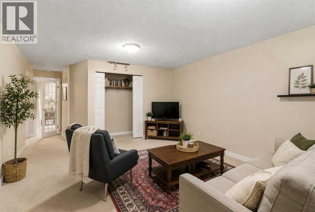 1211 Rosehill Drive NW - 14