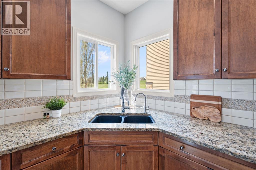 165 Crystal Green Drive - 14