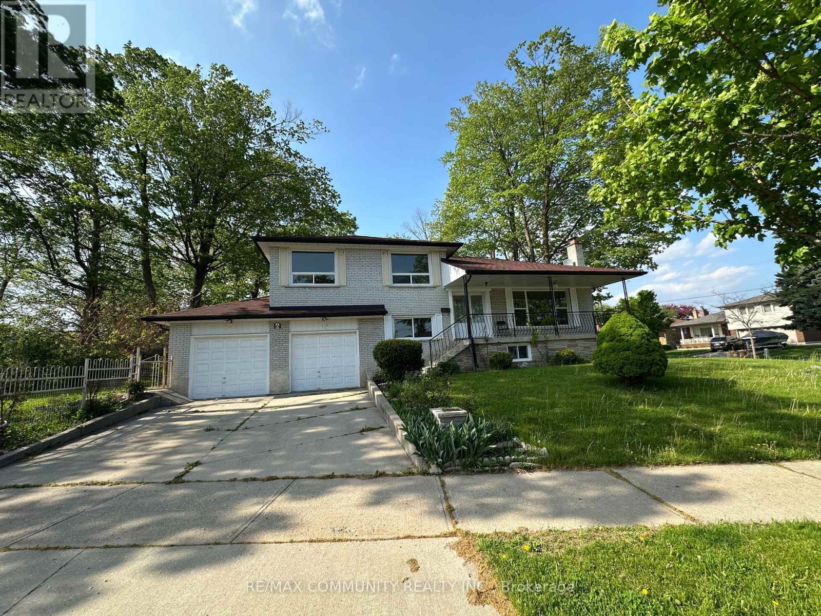 Listing photo of 6 BRANTLEY CRESCENT