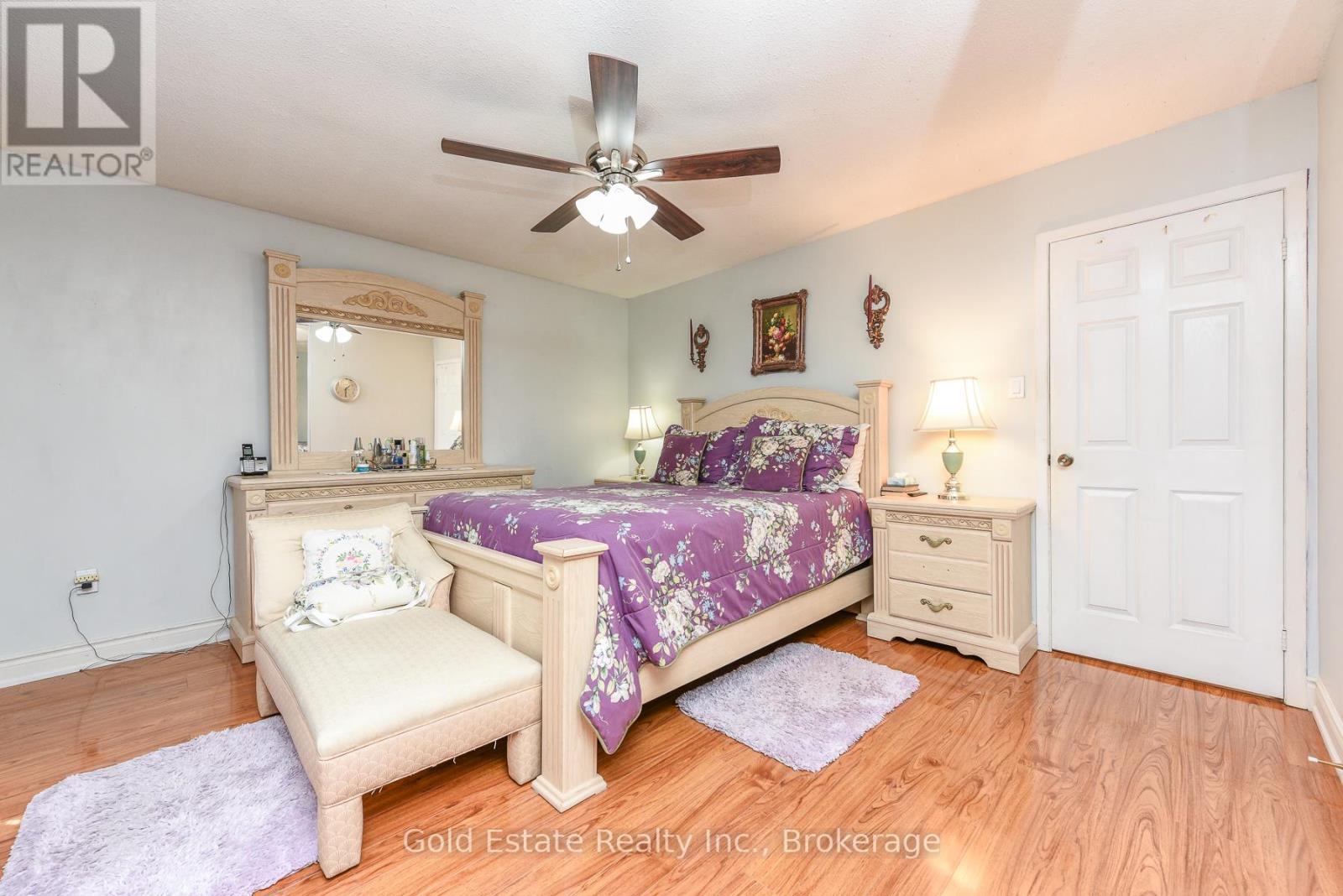 14 LEACREST STREET - 23