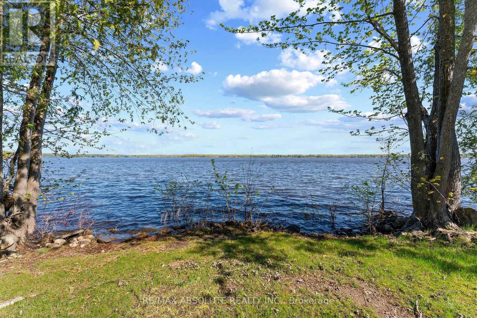 33 B OAKDALE LANE - 30