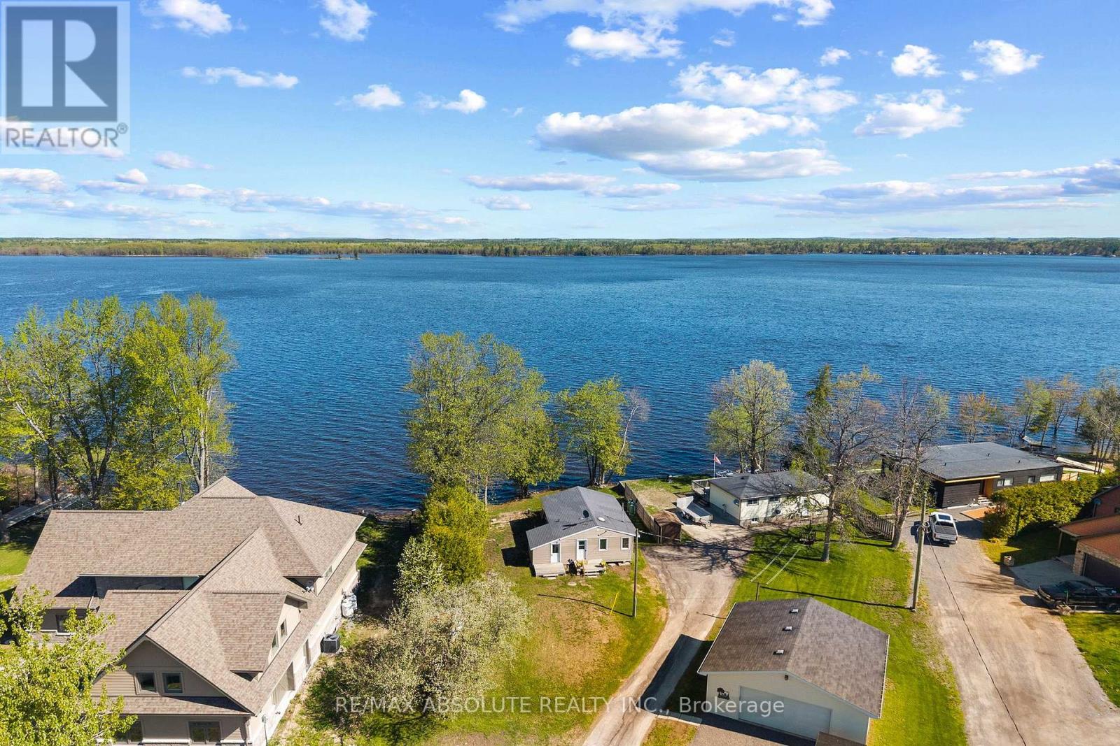 33 B OAKDALE LANE - 34