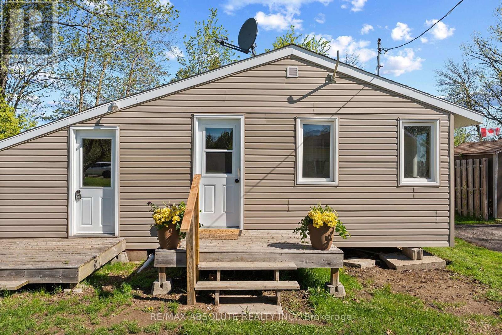 33 B OAKDALE LANE - 38