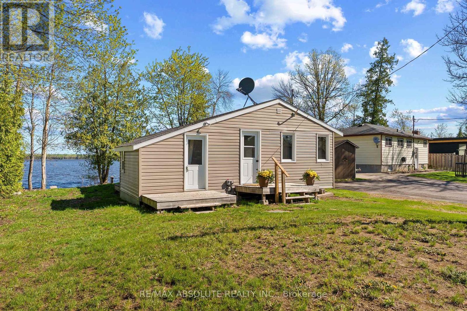 33 B OAKDALE LANE - 39