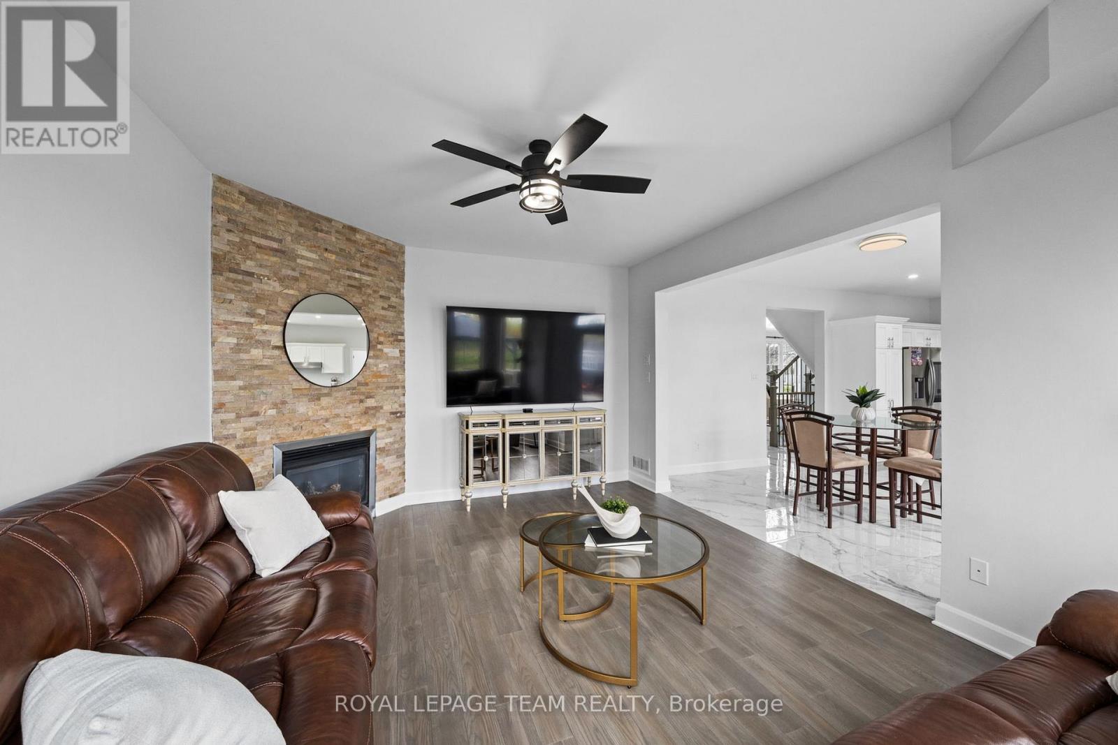 6936 MARY ANNE DRIVE - 14