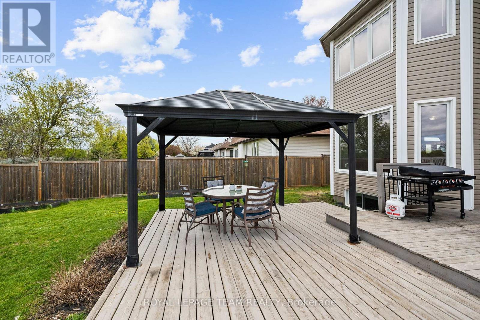 6936 MARY ANNE DRIVE - 42
