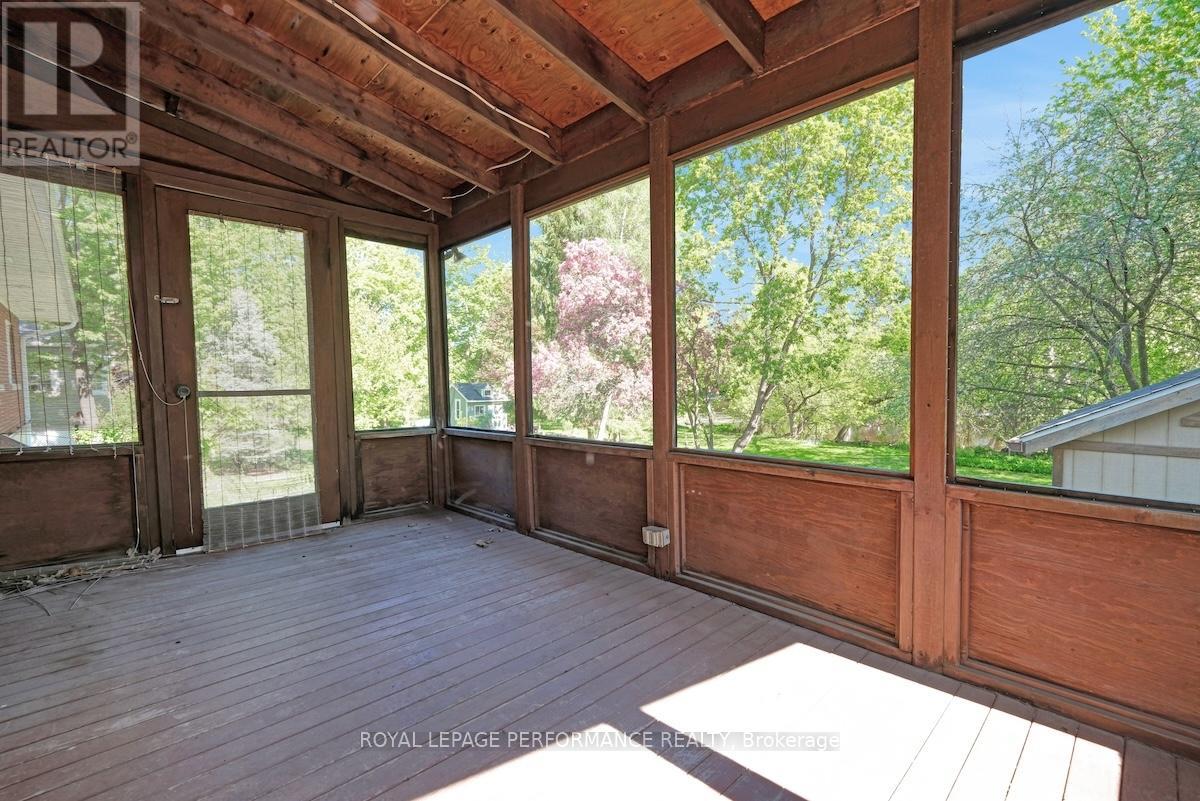 73 MILL STREET - 23