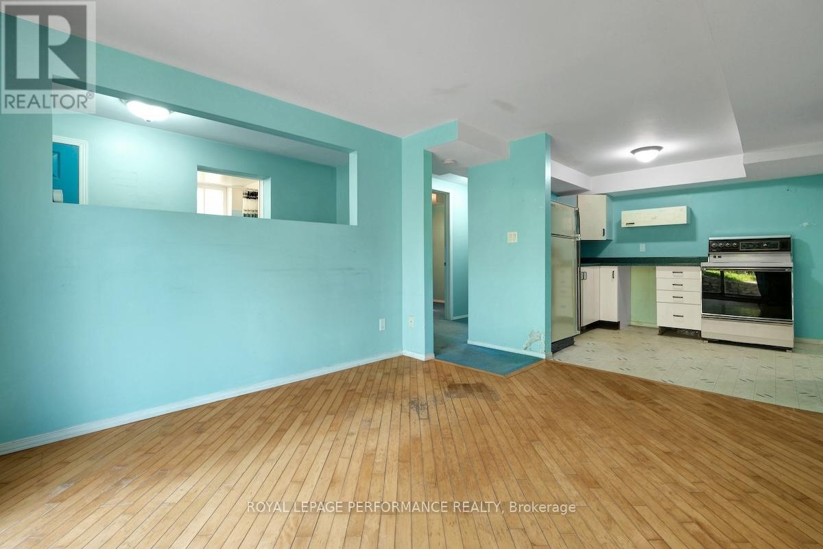 73 MILL STREET - 26