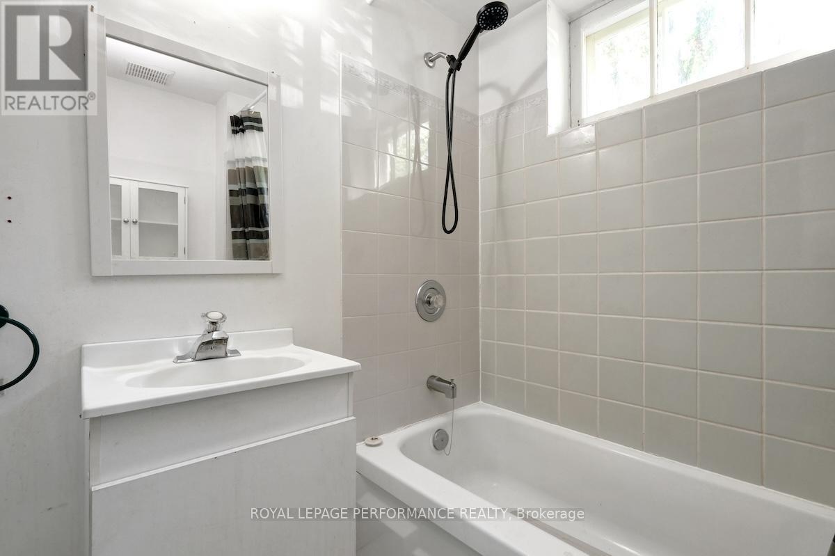 73 MILL STREET - 29