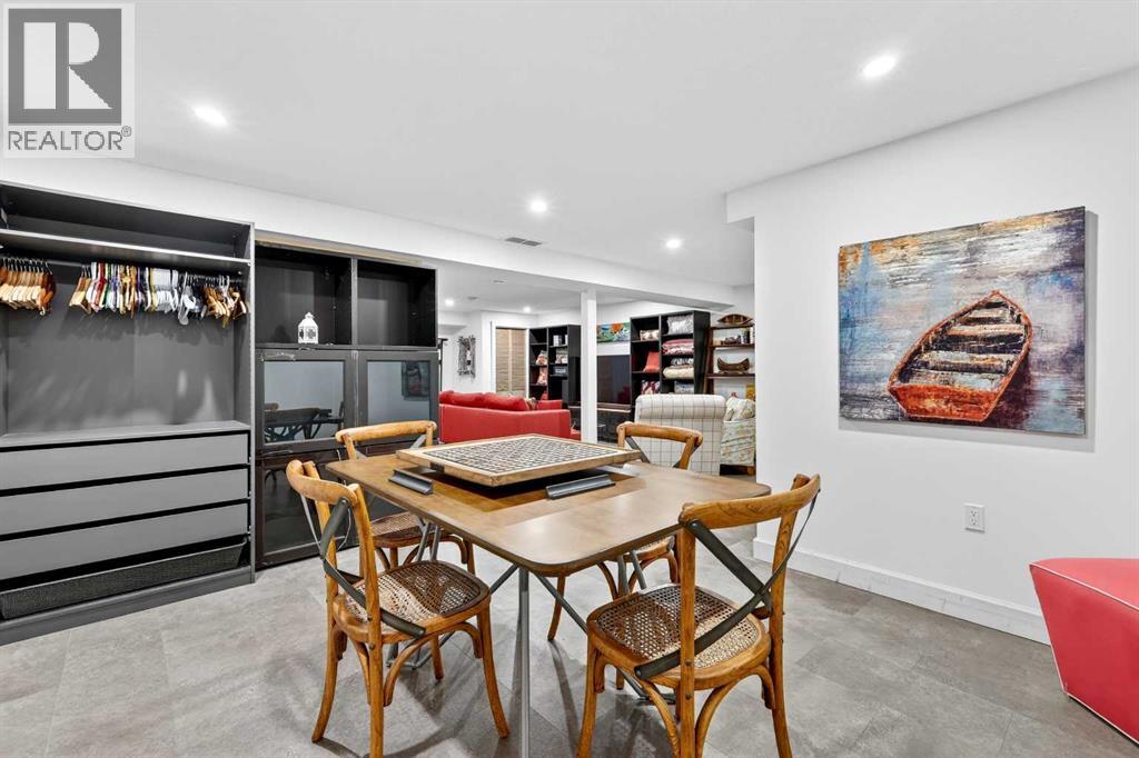 #832 860 Midridge Drive SE - 37