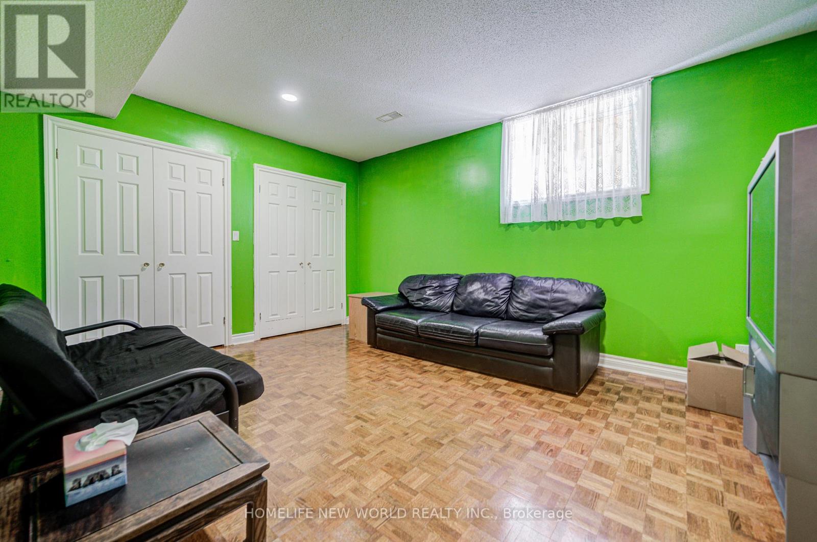 278 KINGSDALE AVENUE - 41