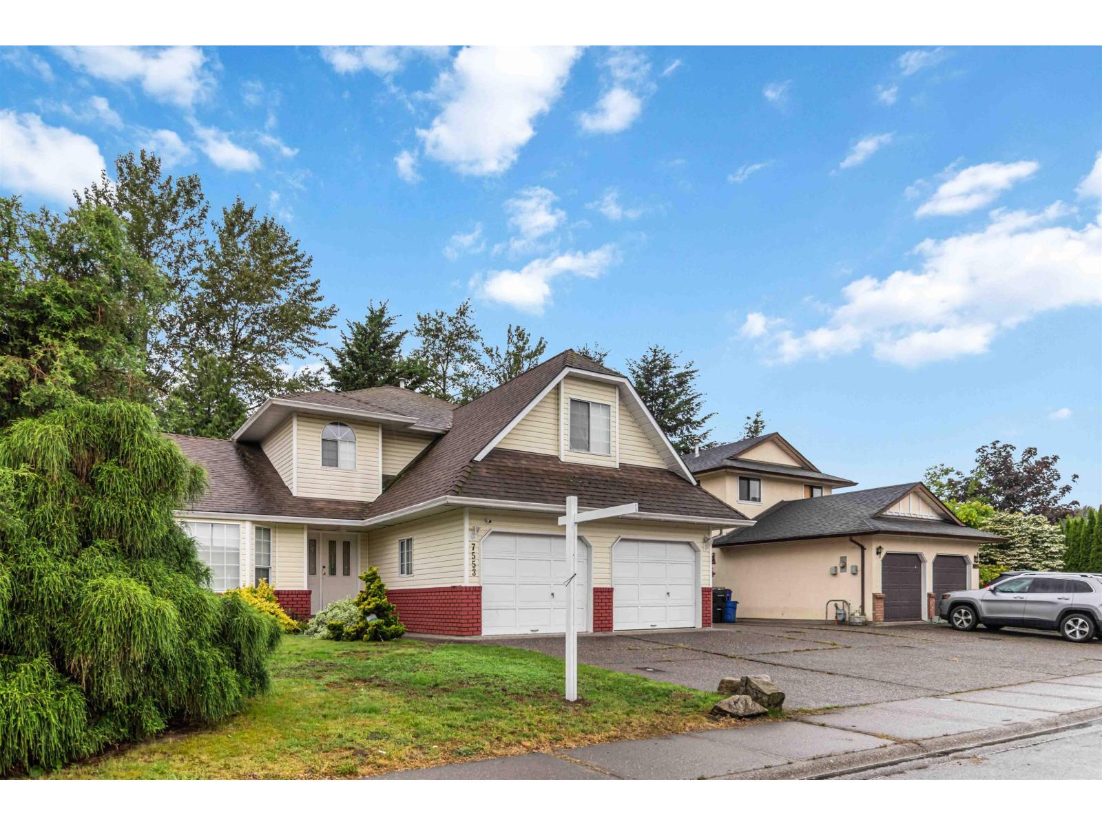 7553 SAPPHIRE Drive - photo 2