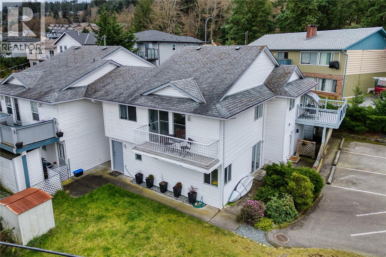 1 4801 Hammond Bay Rd, Nanaimo