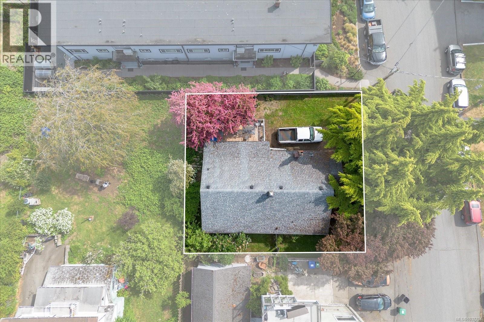 50 Mt. Benson St - 6