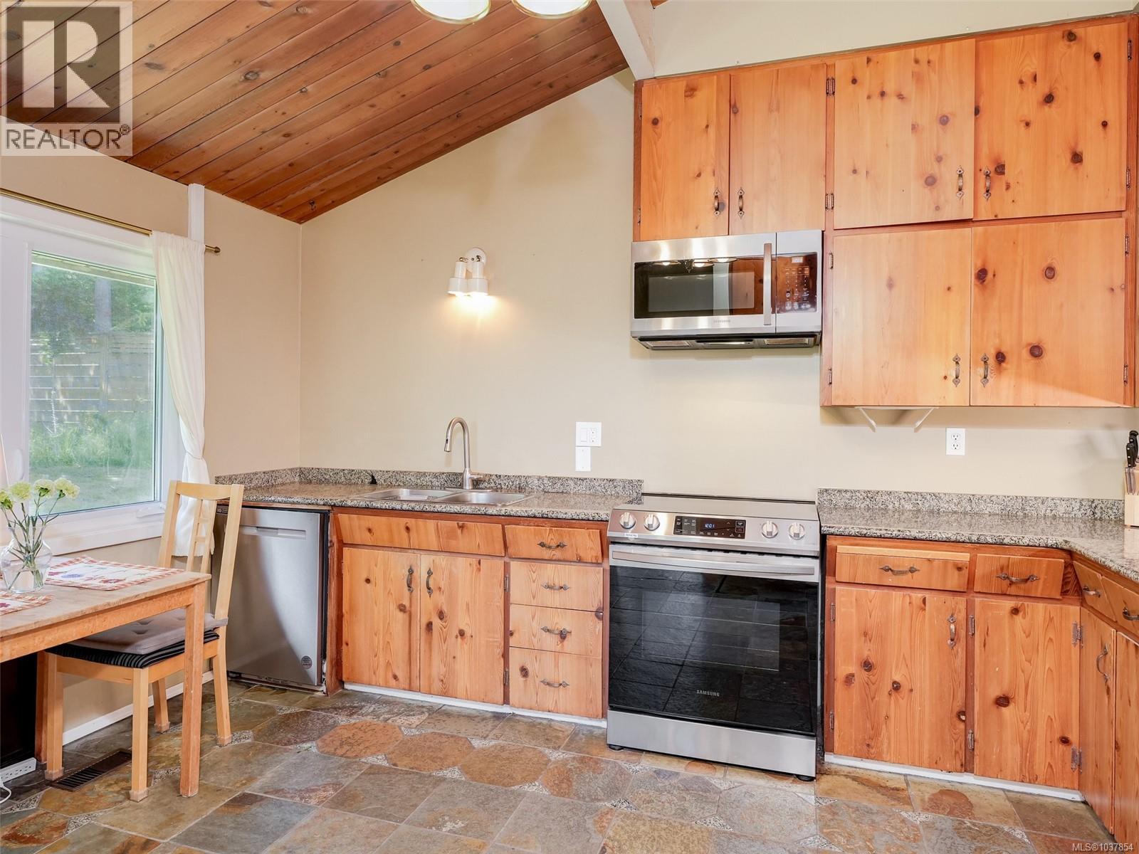 2429 Sutton Rd - 8