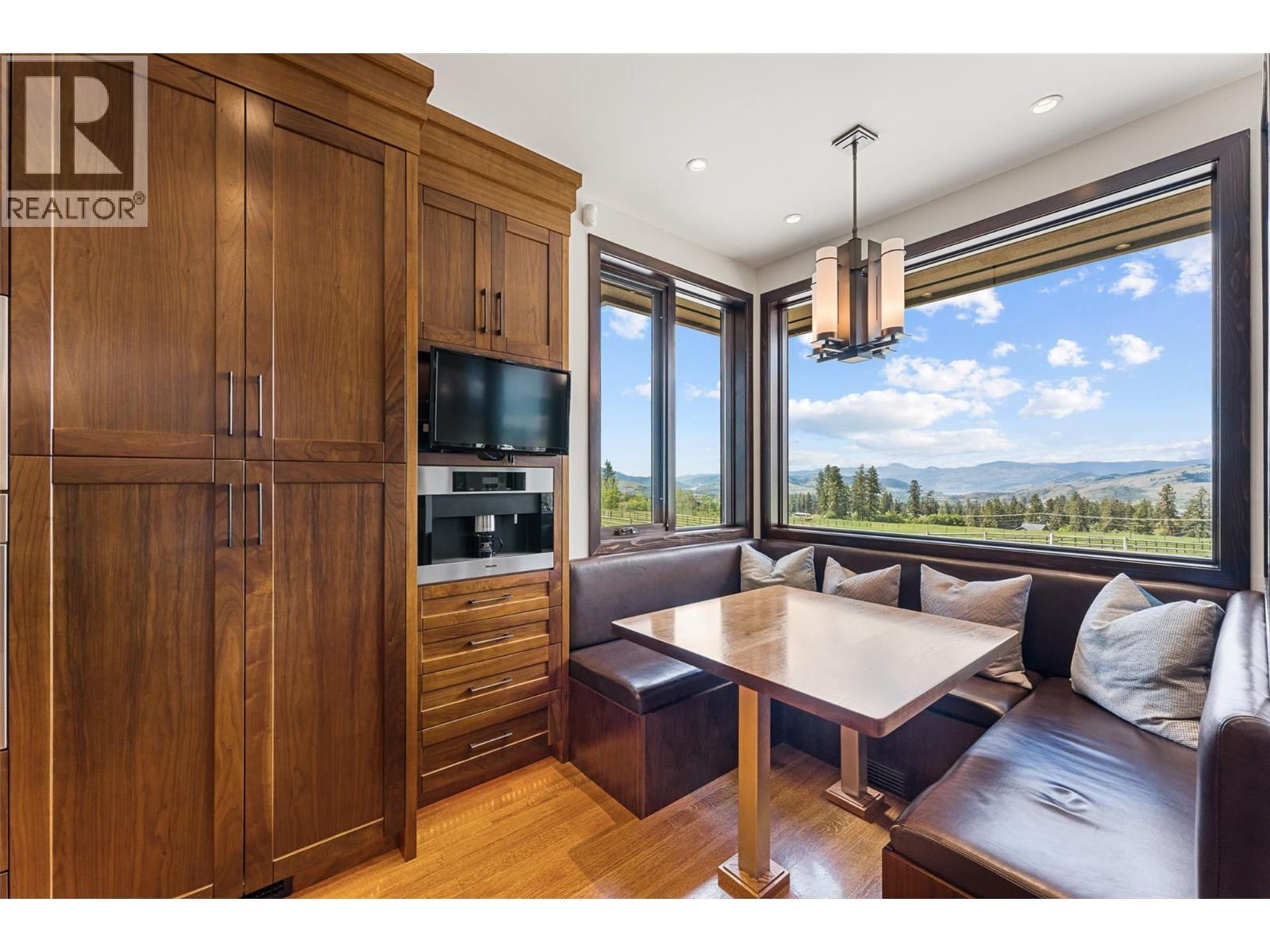 6487 Dixon Dam Road, Vernon