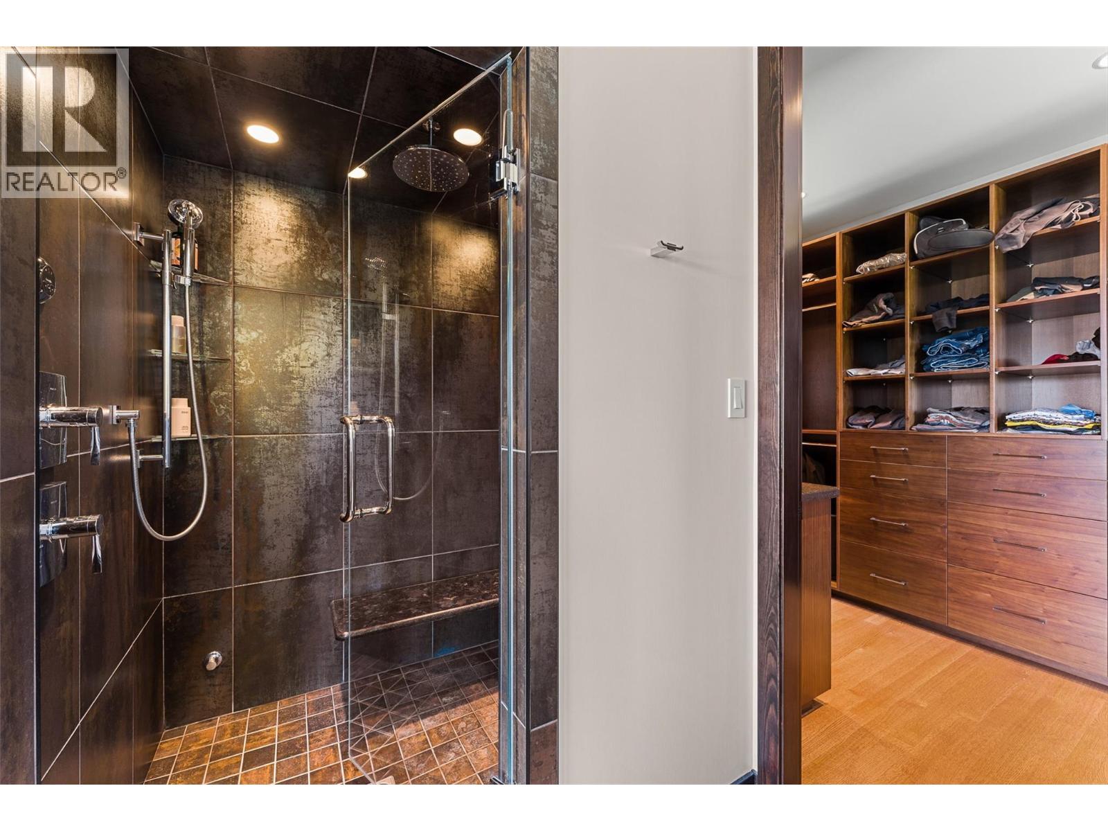 6487 Dixon Dam Road, Vernon