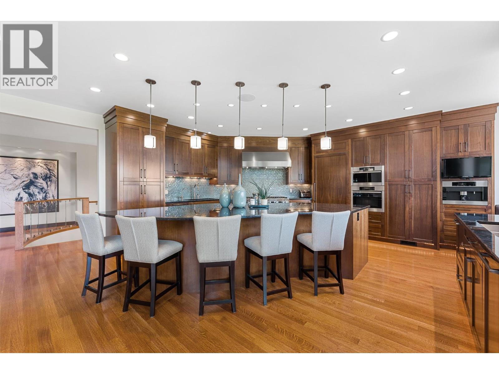 6487 Dixon Dam Road, Vernon