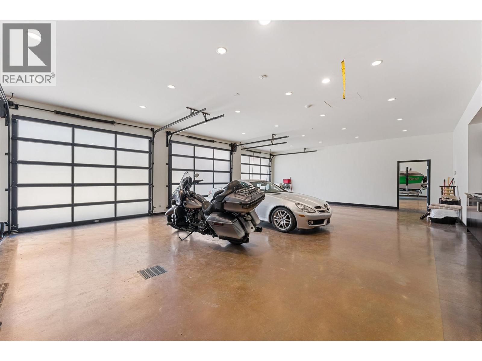 6487 Dixon Dam Road, Vernon