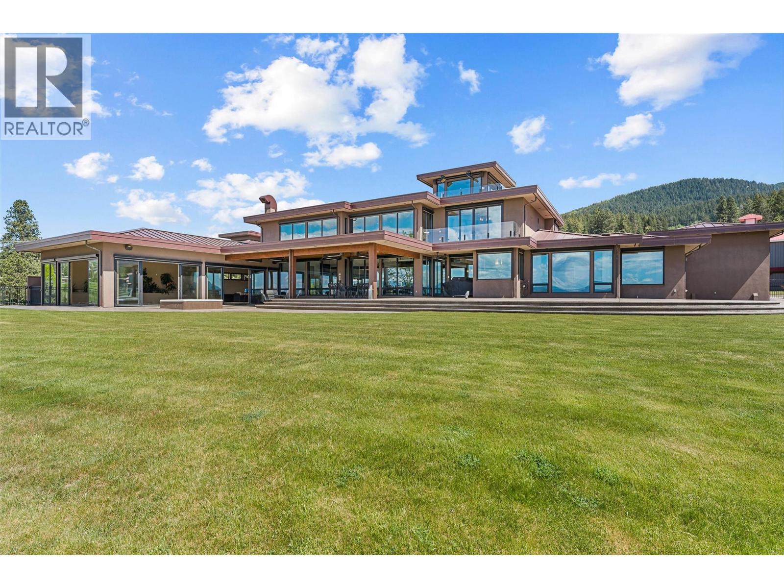 6487 Dixon Dam Road, Vernon