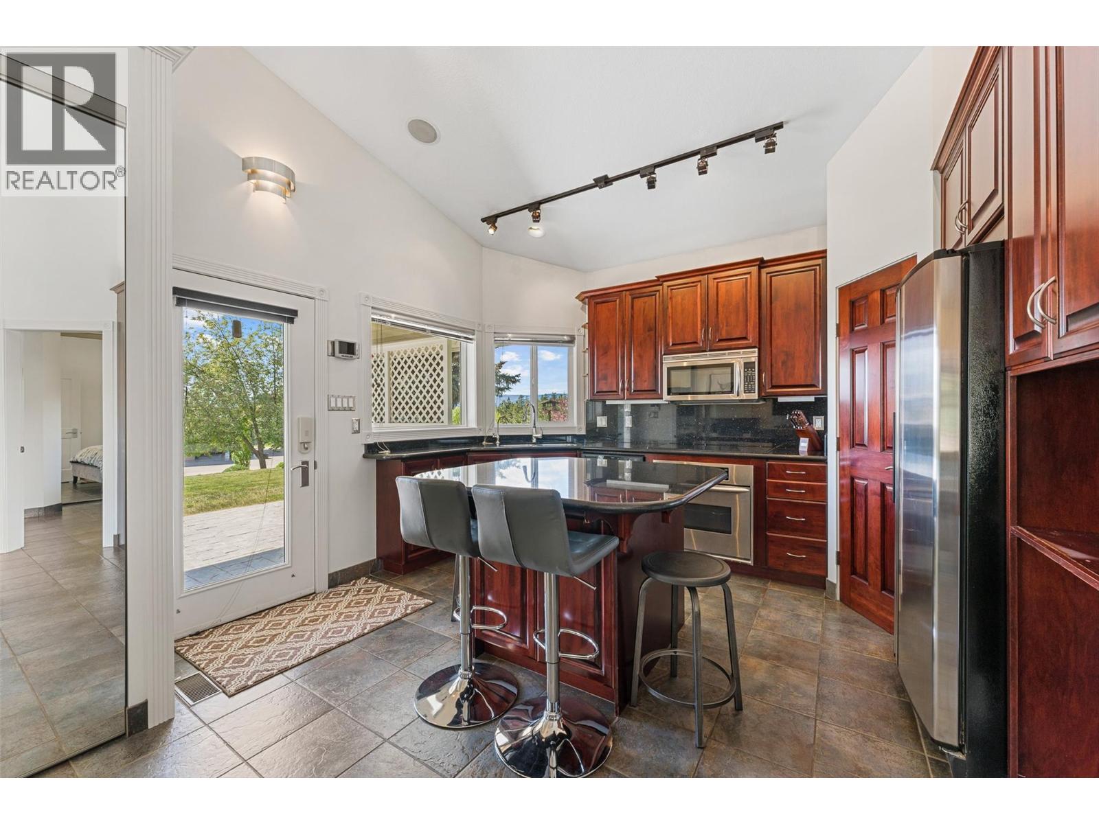 6487 Dixon Dam Road, Vernon
