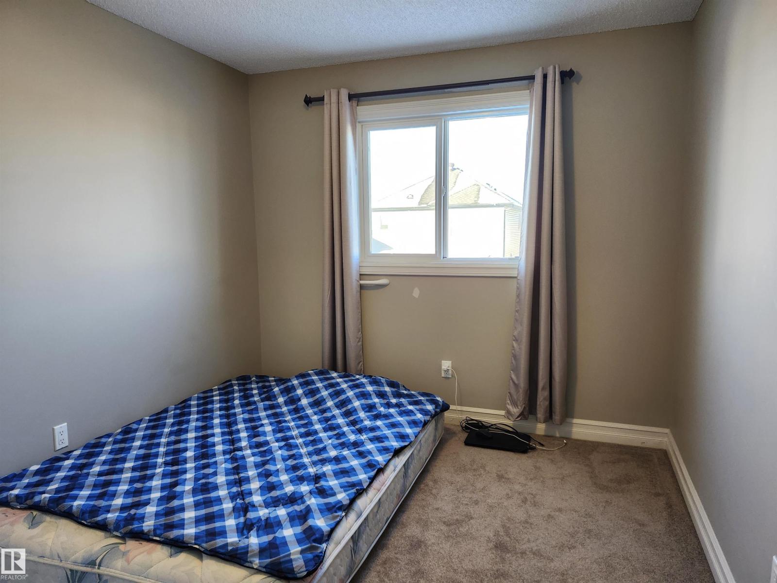 12026 167B AV NW - 16