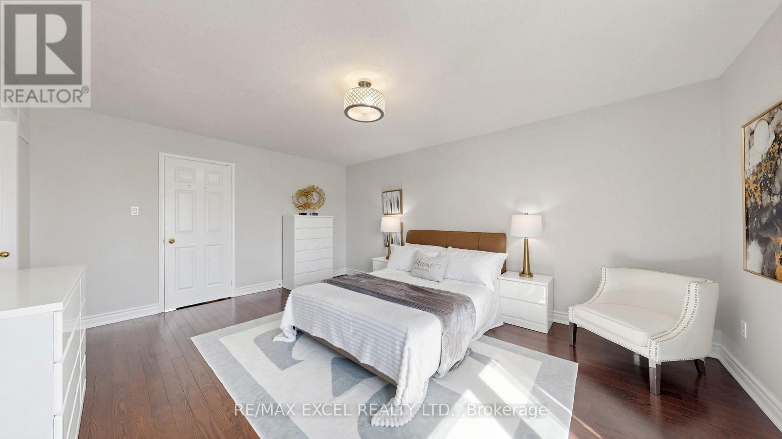 70 STELLA DRIVE - 24