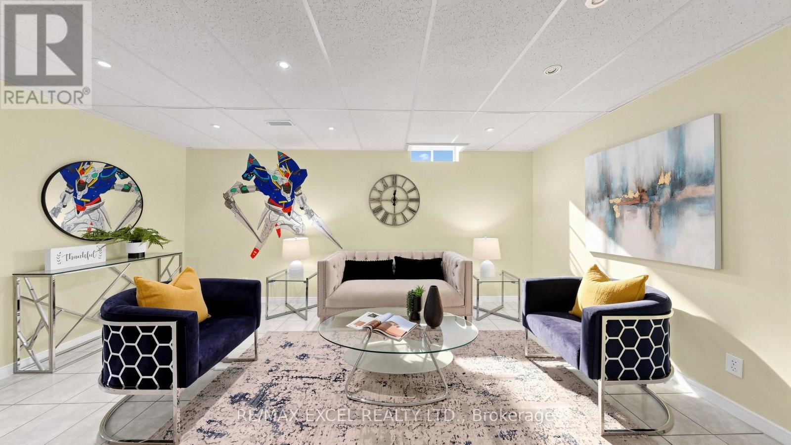70 STELLA DRIVE - 36