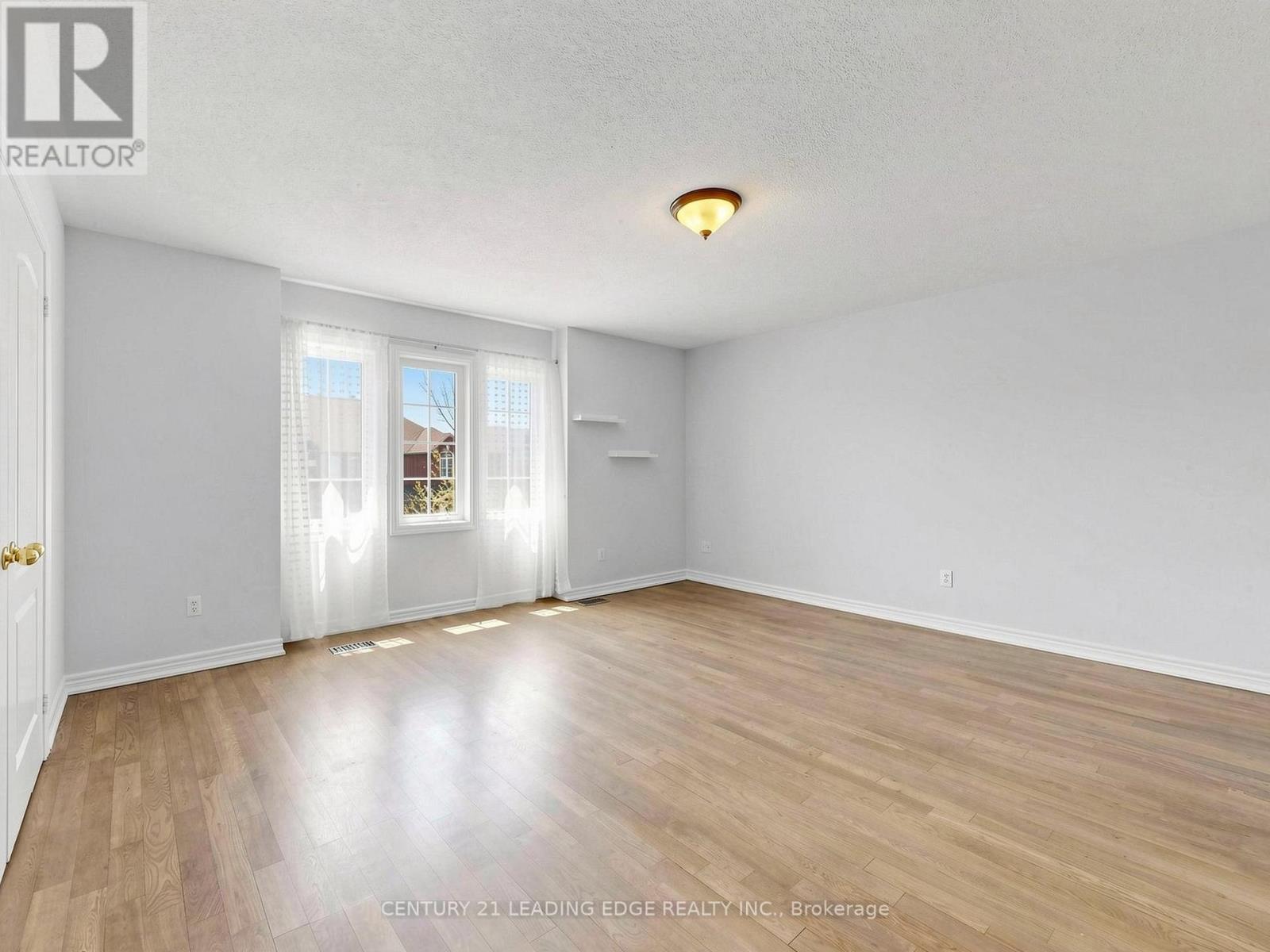 24 SALTSPRING DRIVE - 25