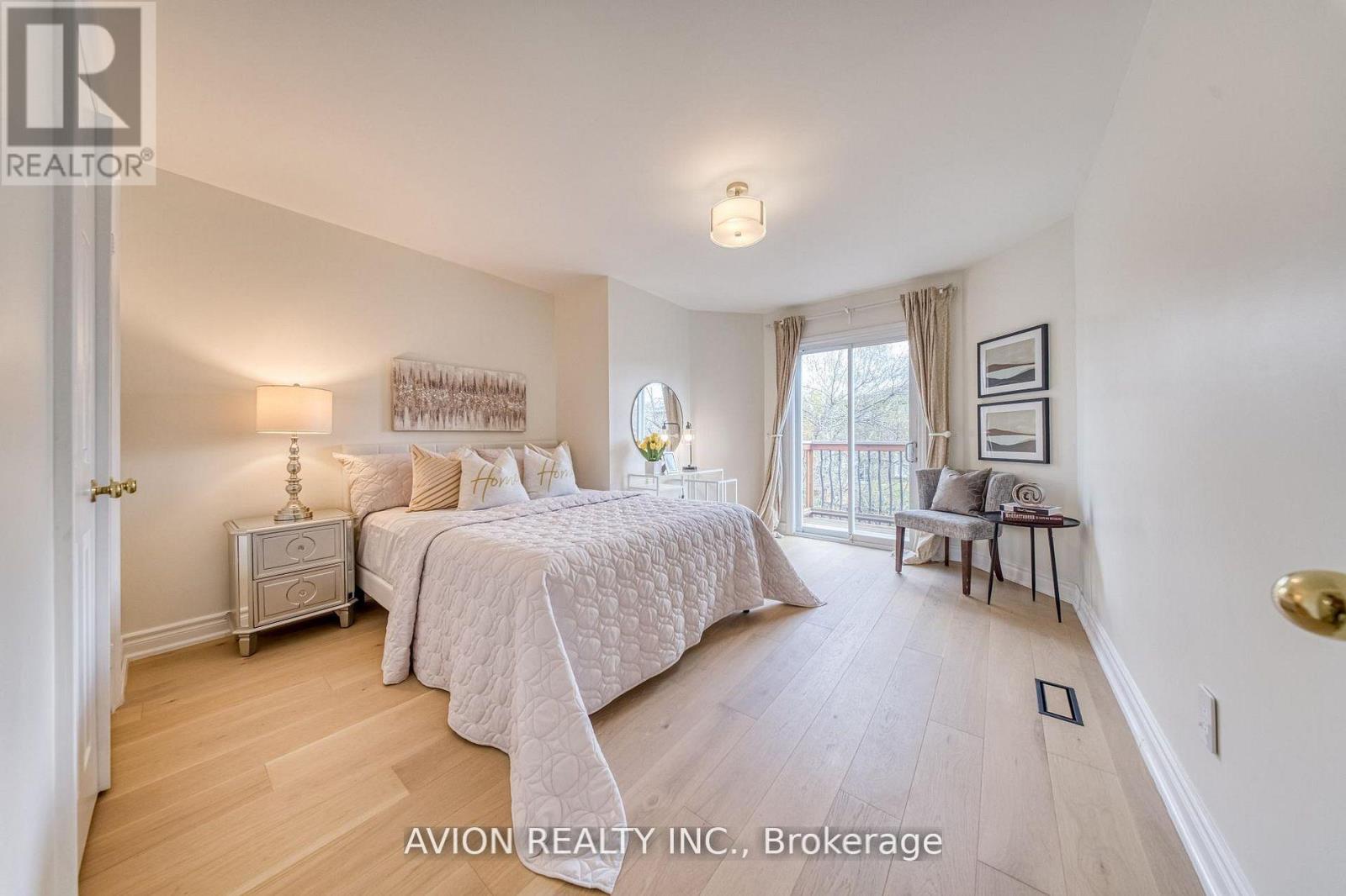 134 BUTTERFIELD CRESCENT - 30
