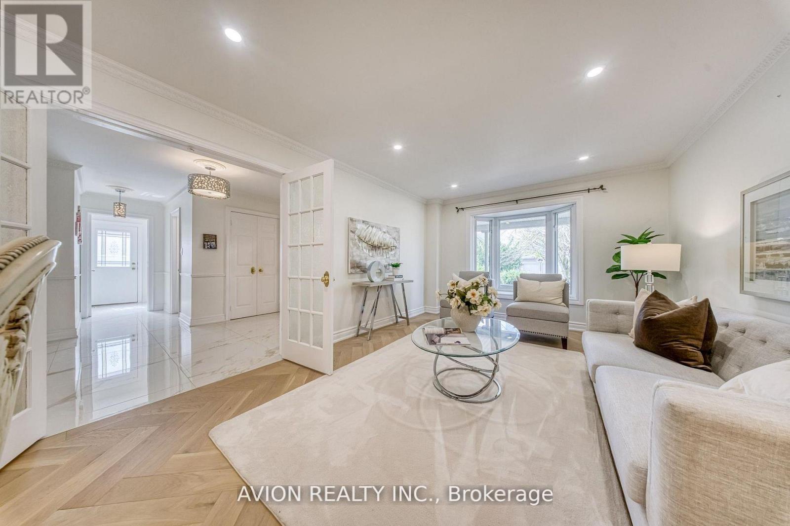 134 BUTTERFIELD CRESCENT - 5