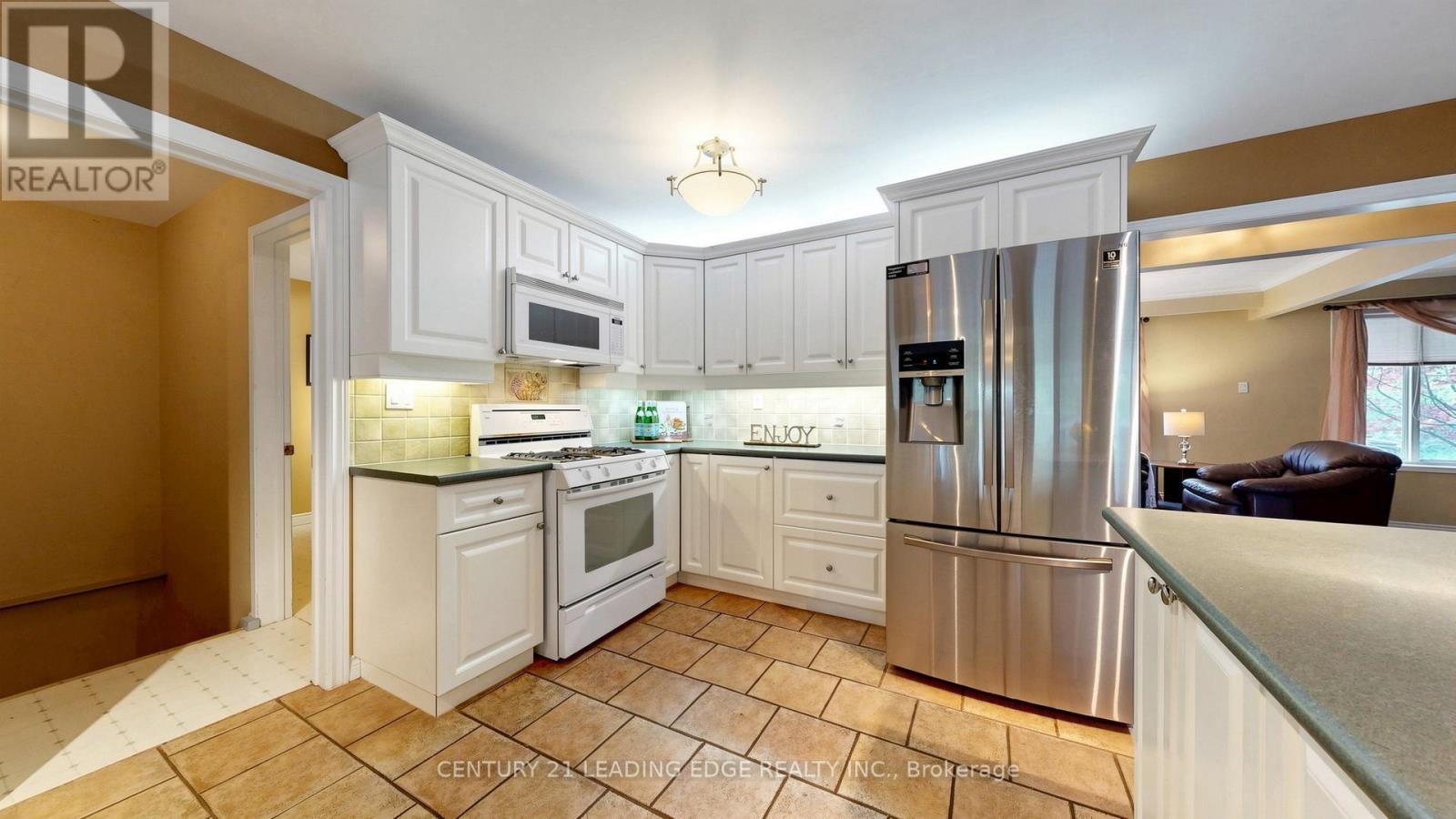 103 ROBINSON STREET - 14