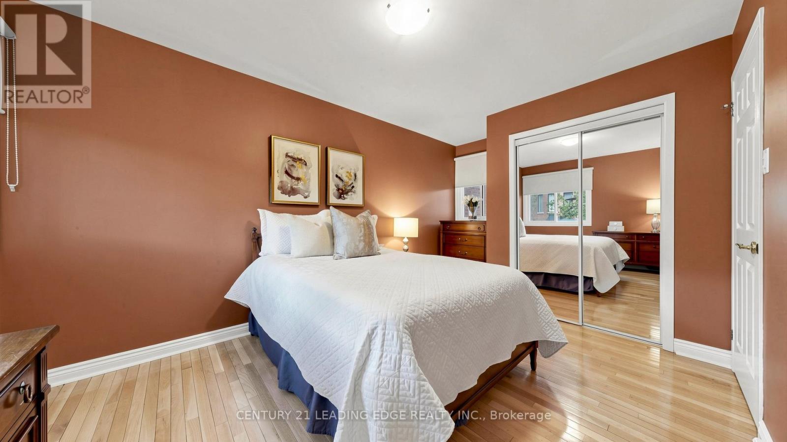 103 ROBINSON STREET - 32