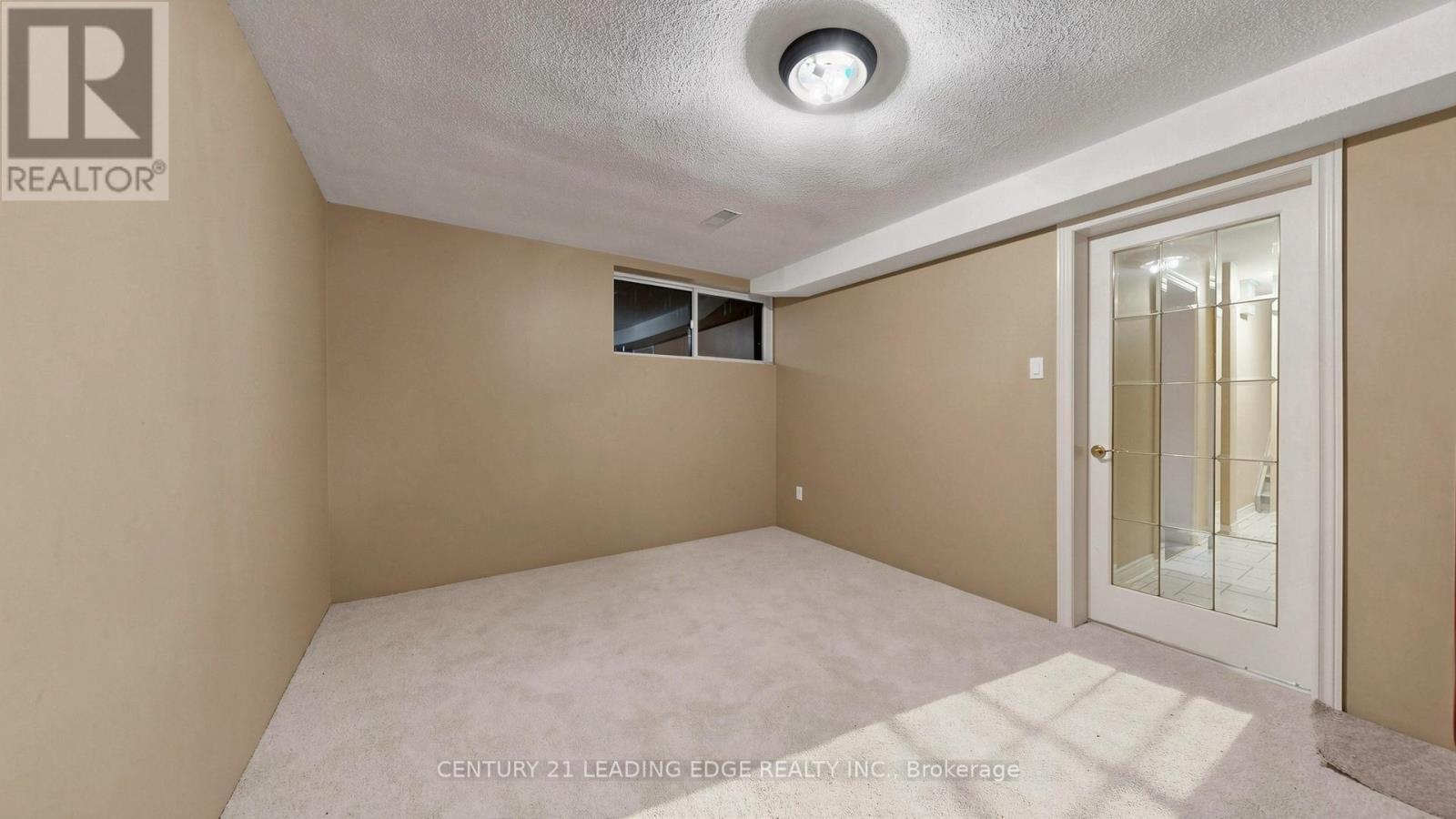 103 ROBINSON STREET - 42
