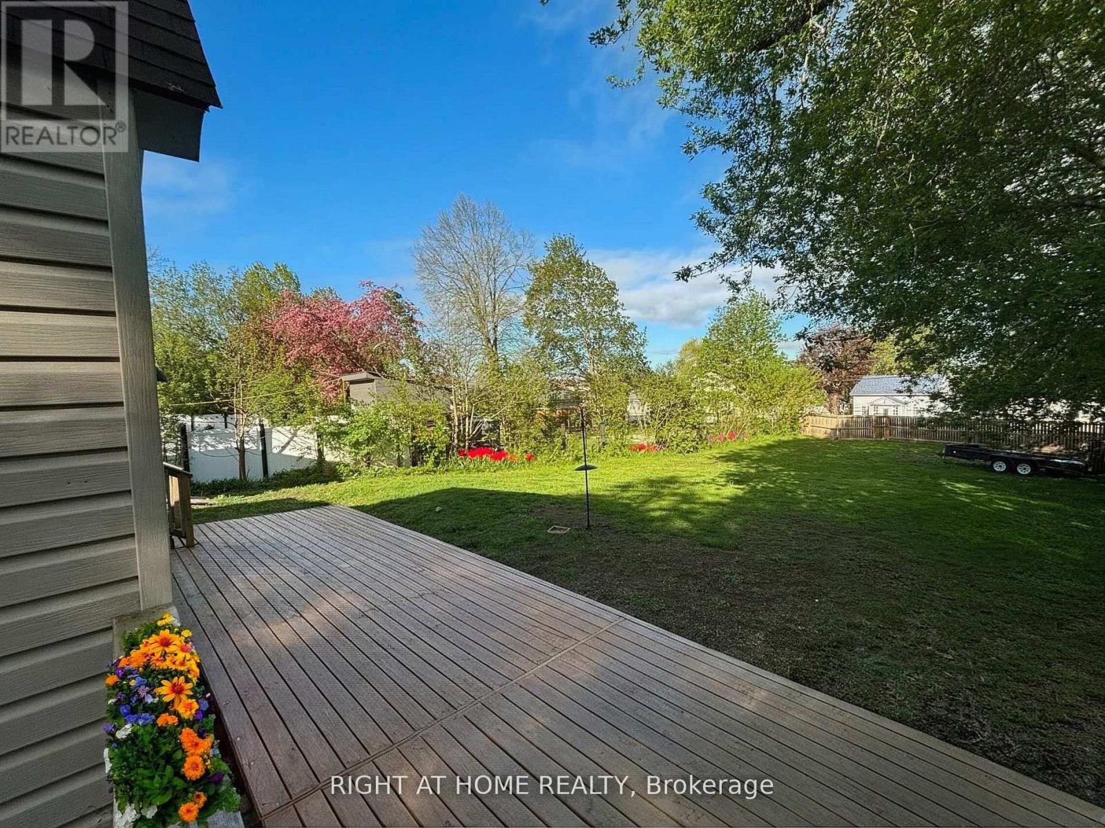104 RICHARD STREET - 5