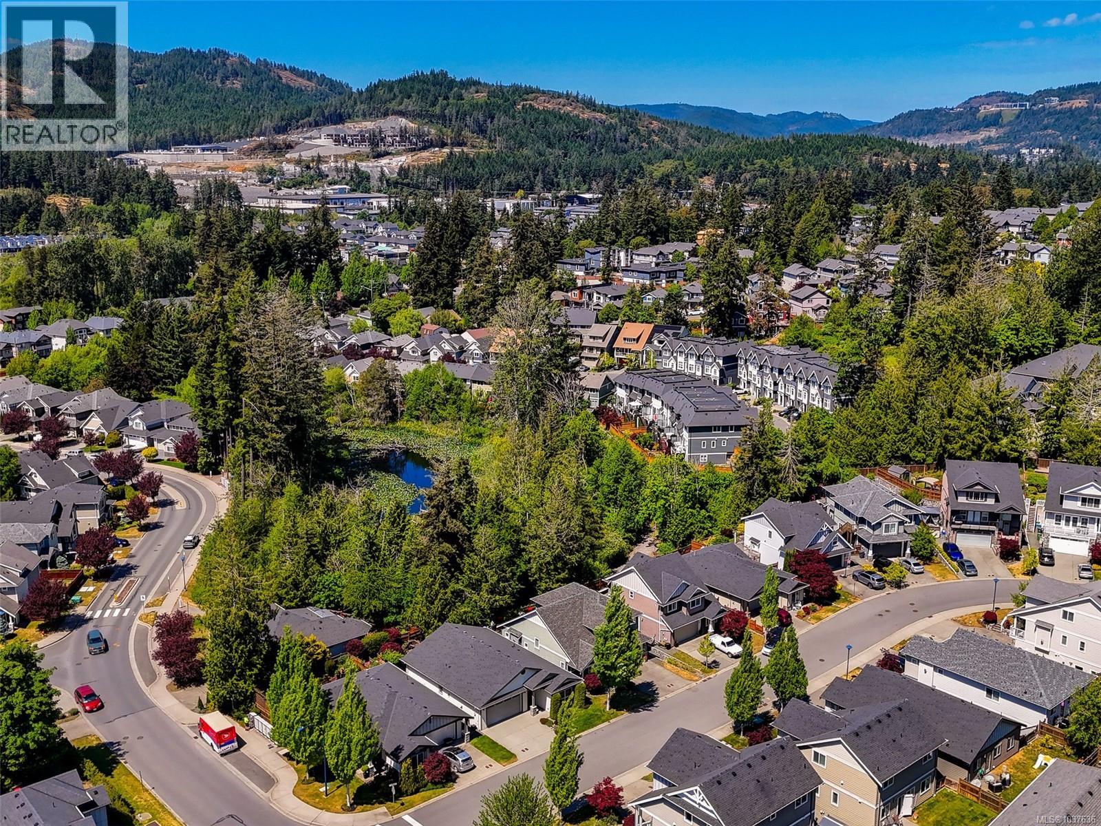 3407 Ambrosia Cres - 33