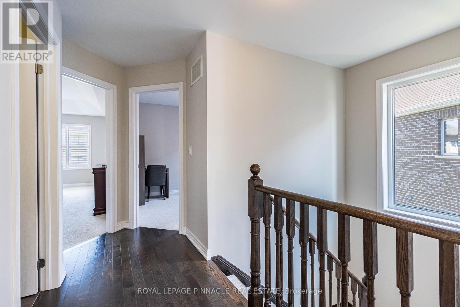 353 HINCKS DRIVE - 24
