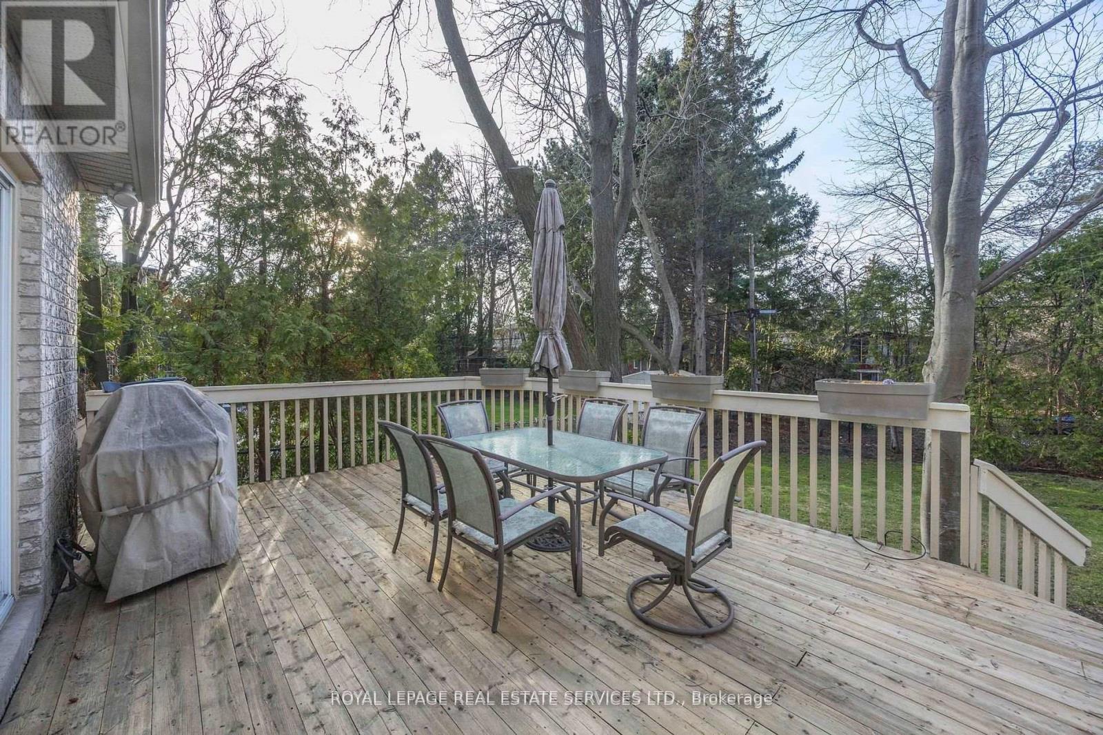 100 RATHBURN ROAD - 37