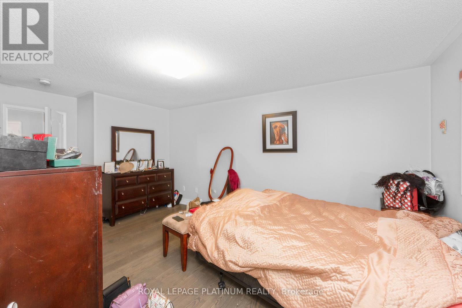 4 SILVER EGRET ROAD - 24