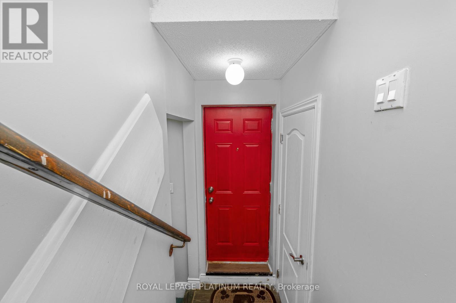 4 SILVER EGRET ROAD - 34