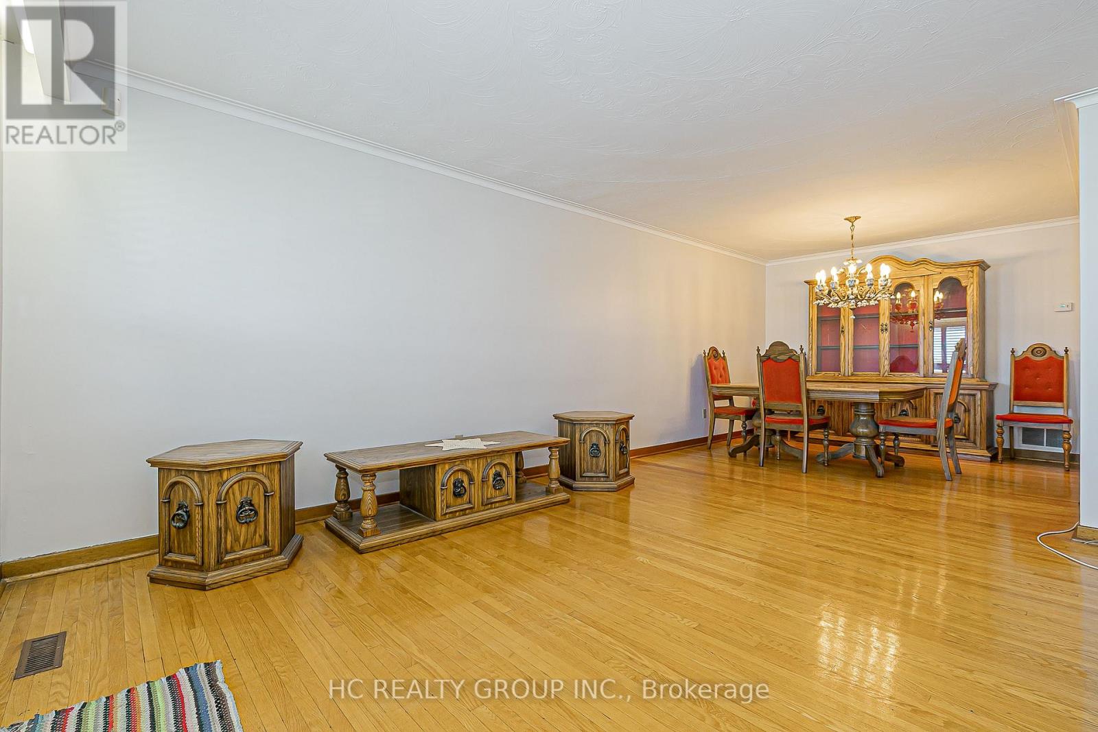 125 SHOREHAM DRIVE - 4