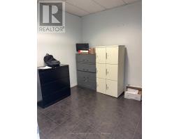 1700 Sismet Road, Mississauga, ON L4W1R4 Photo 8